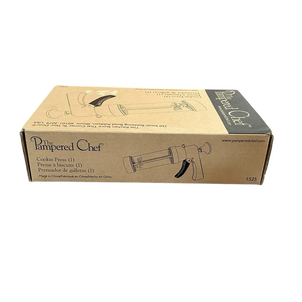 The Pampered Chef Cookie Press Spritz Christmas Holiday 16 Shapes White 1525